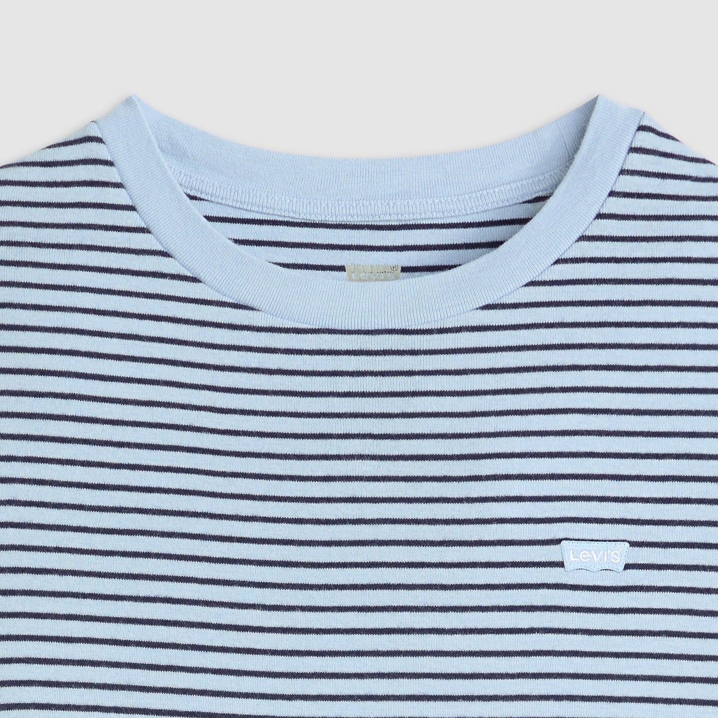 Levi's® Women's Essential Housemark Short-Sleeve Tee