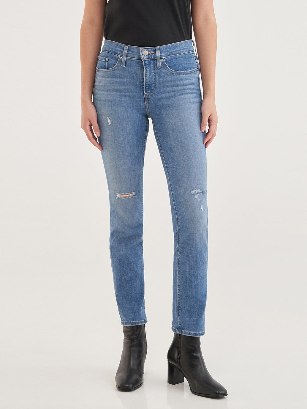 Levi's® Women's 312 Shaping Slim Jeans