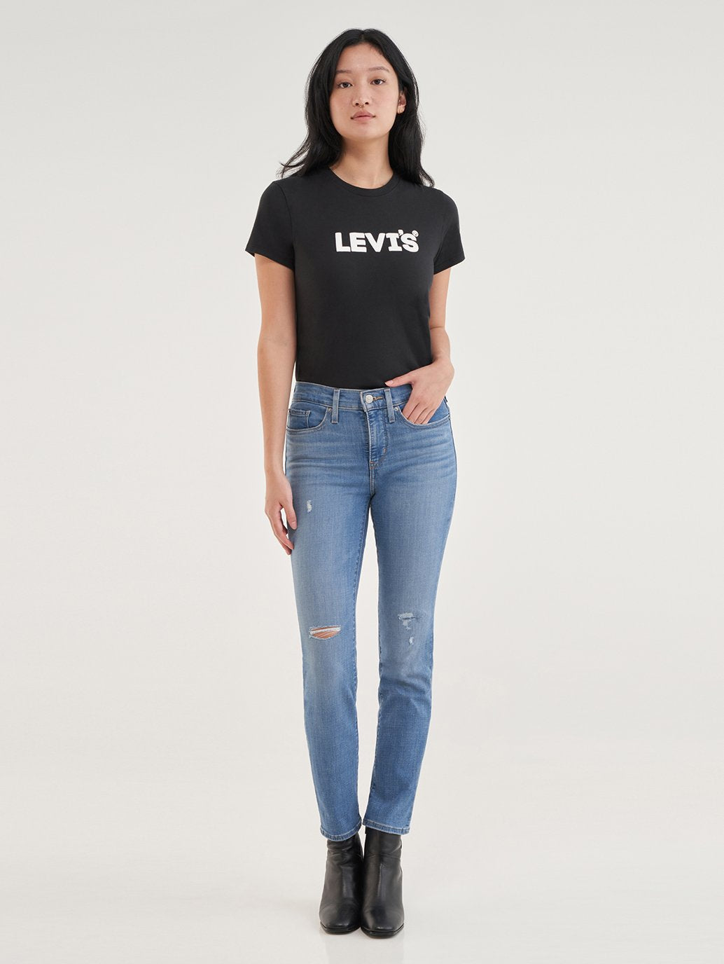 Levi's® Women's 312 Shaping Slim Jeans