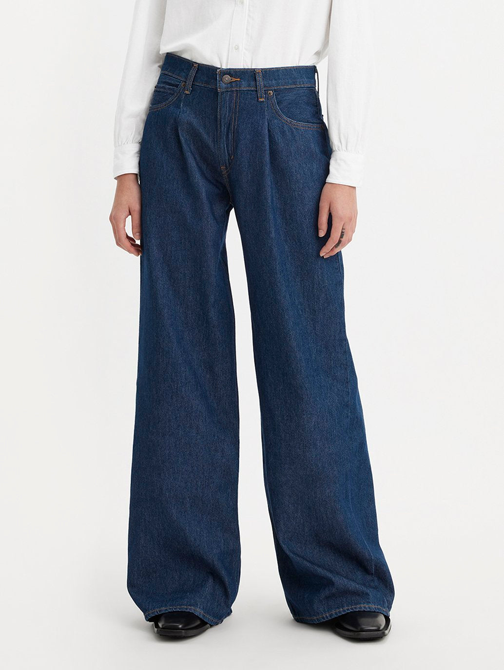 Levi's® Women's Baggy Dad Wide-Leg Jeans