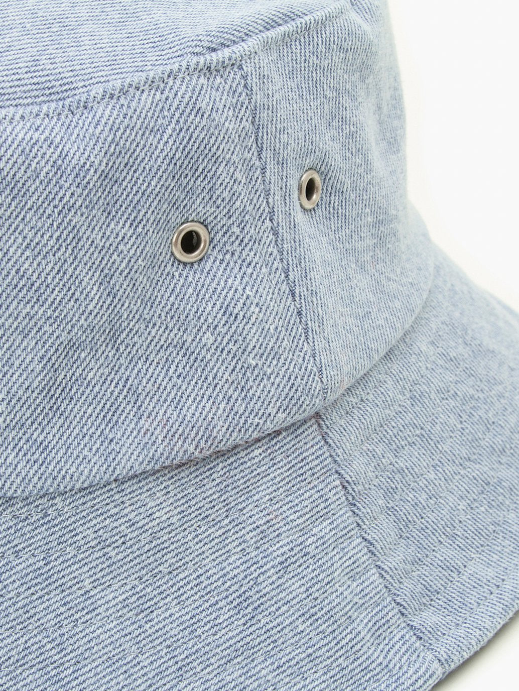 Levi's® Women's Essential Bucket Hat