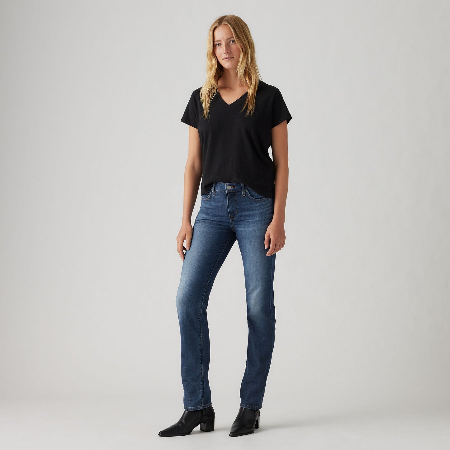Levi's® Women's 314 Shaping Straight Jeans