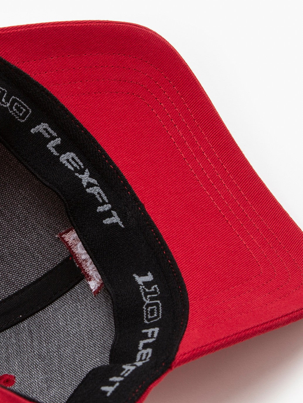 Levi's® Men's Flexfit® Housemark Logo Cap