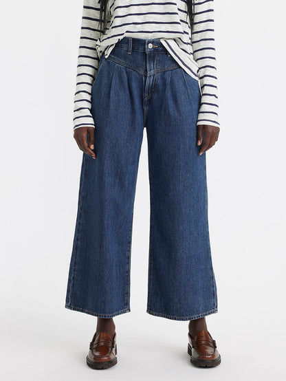 Levi's® Women's Featherweight Baggy Jeans